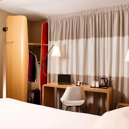 Ibis 3*